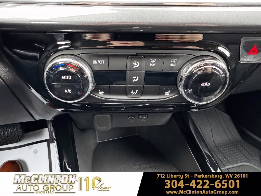 2026 White Sands Chevrolet Trax ACTIV FWD SUV