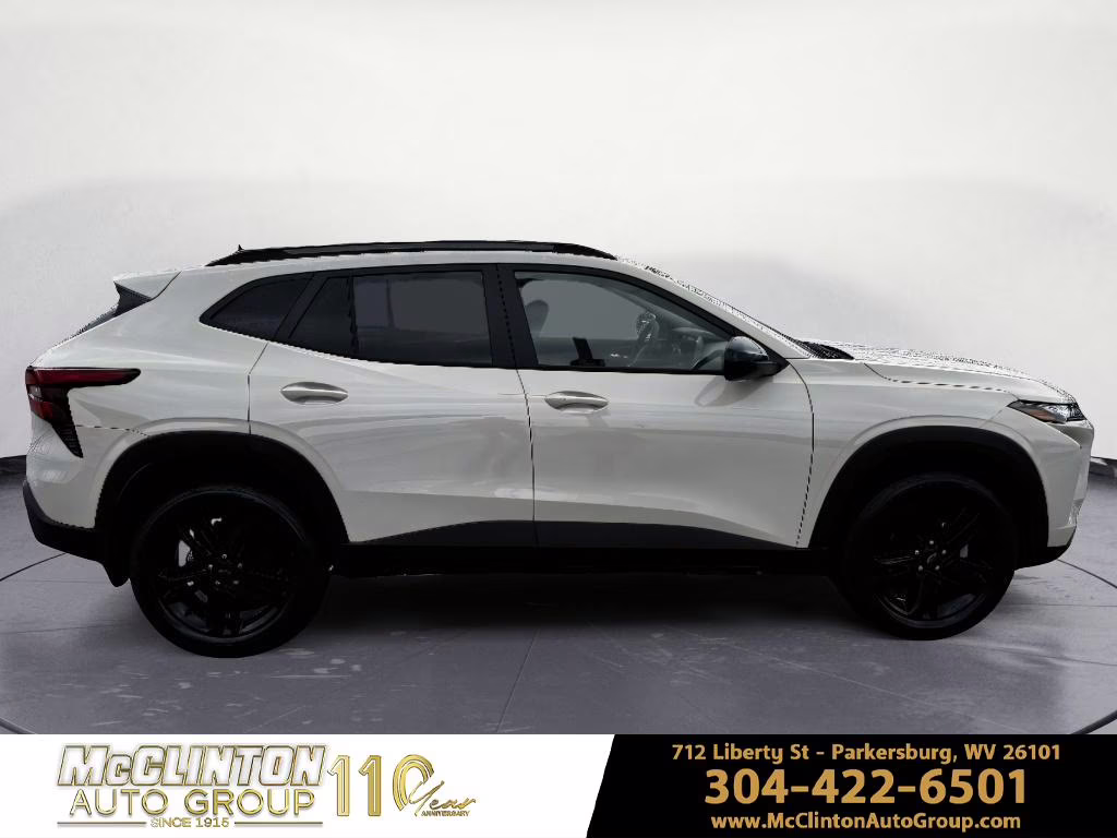2026 White Sands Chevrolet Trax ACTIV FWD SUV