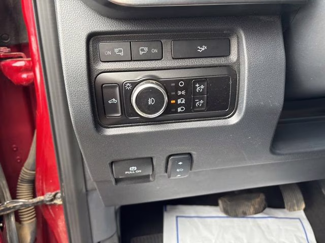 2023 Red Metallic Ford Super Duty F-350 SRW Lariat 4X4 Truck