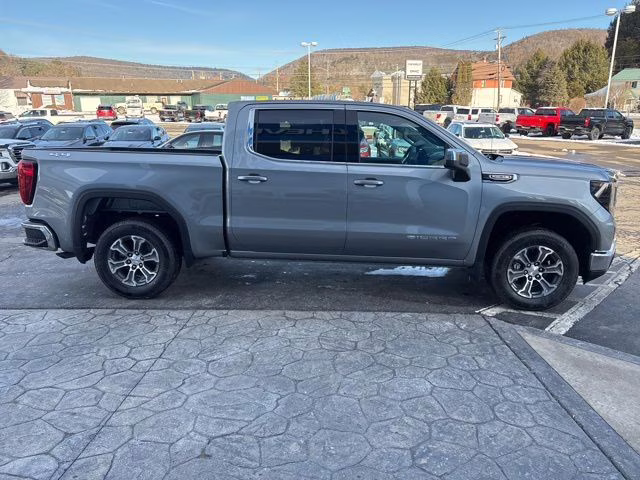 2026 Sterling GMC Sierra 1500 SLE 4X4 Truck