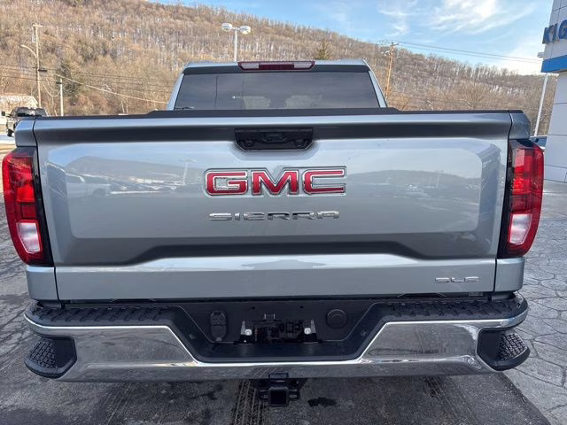 2026 Sterling GMC Sierra 1500 SLE 4X4 Truck