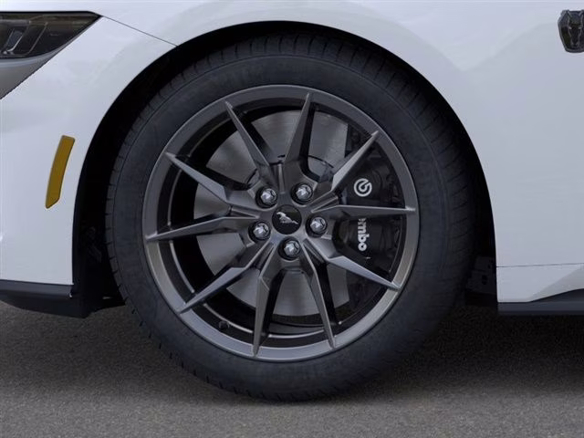2026 Oxford White Ford Mustang Dark Horse RWD Coupe