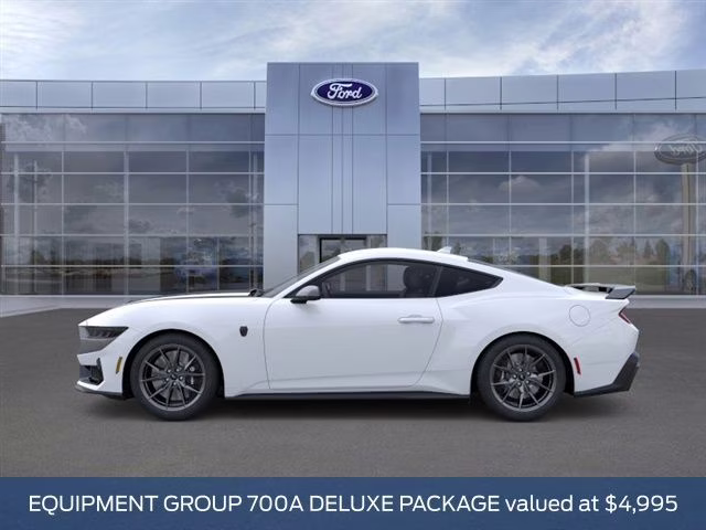 2026 Oxford White Ford Mustang Dark Horse RWD Coupe