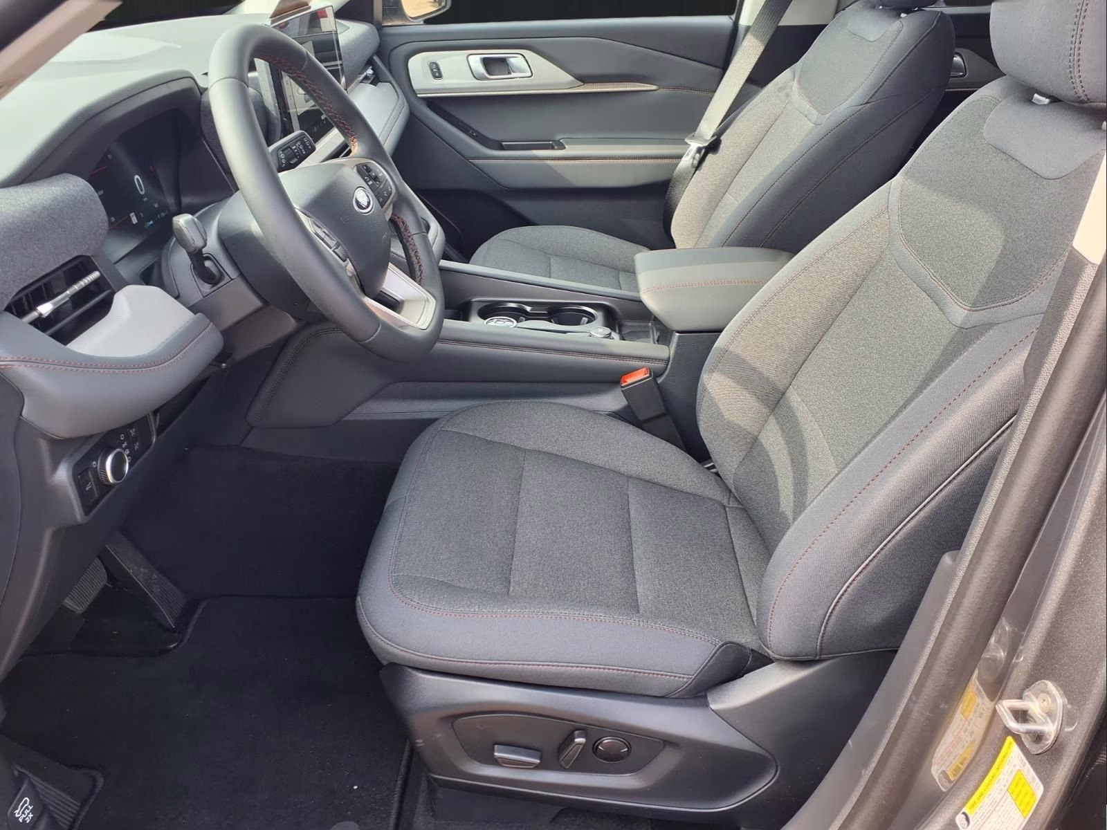 2026 Gray Metallic Ford Explorer Active RWD SUV