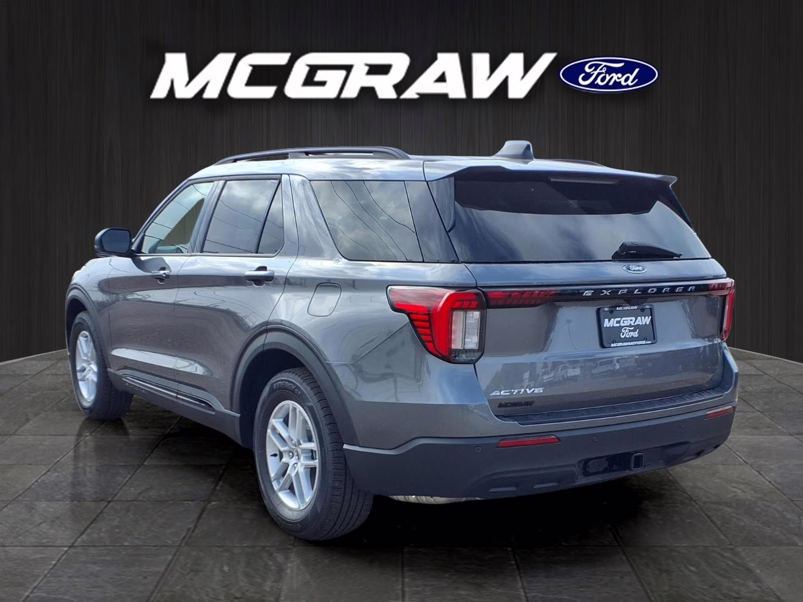 2026 Gray Metallic Ford Explorer Active RWD SUV