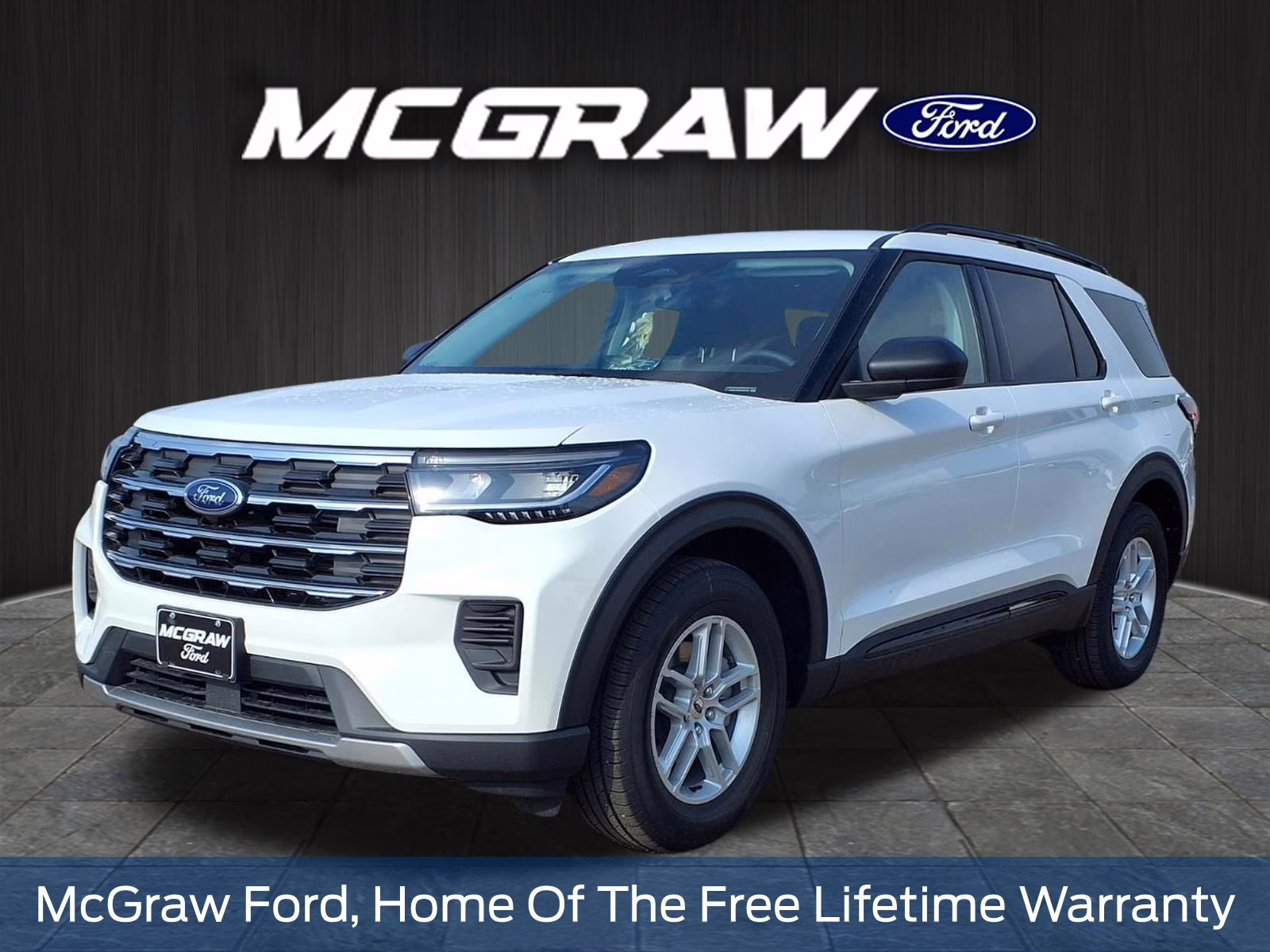2026 White Metallic Ford Explorer Active RWD SUV
