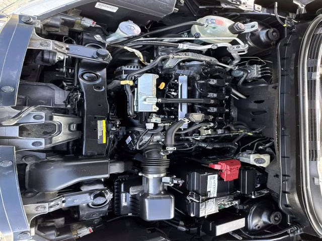 2020 Gun Metallic Nissan Kicks SV FWD SUV