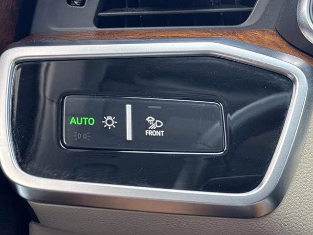 2022 Glacier White Audi A6 3.0T Premium Plus AWD Sedan