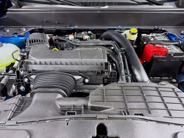 2026 Velocity Blue Ford Maverick Lobo Standard AWD Truck