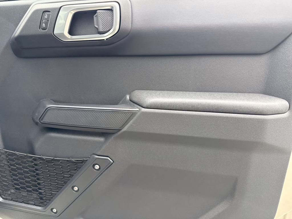 2026 Sand Ford Bronco Badlands 4X4 SUV