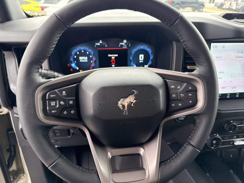 2026 Sand Ford Bronco Badlands 4X4 SUV