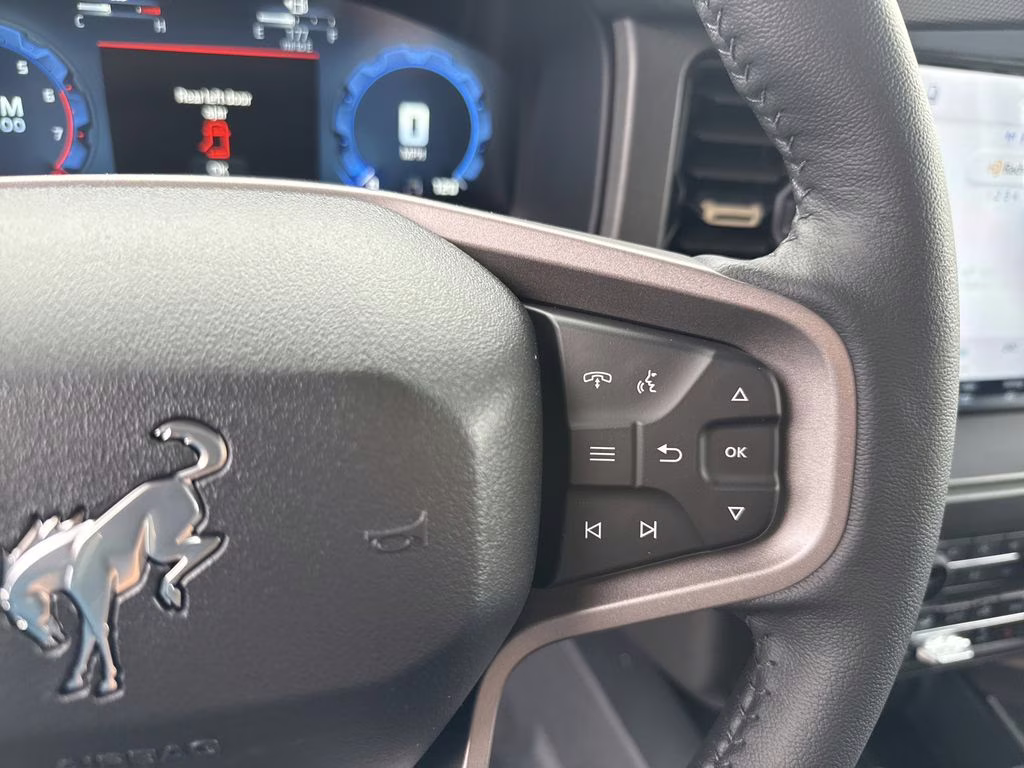 2026 Sand Ford Bronco Badlands 4X4 SUV