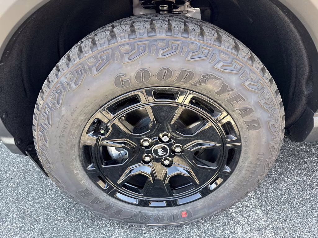 2026 Oxford White Ford Bronco Sport Outer Banks 4X4 SUV