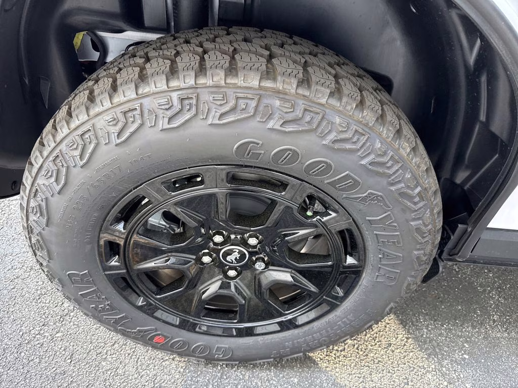 2026 Oxford White Ford Bronco Sport Outer Banks 4X4 SUV