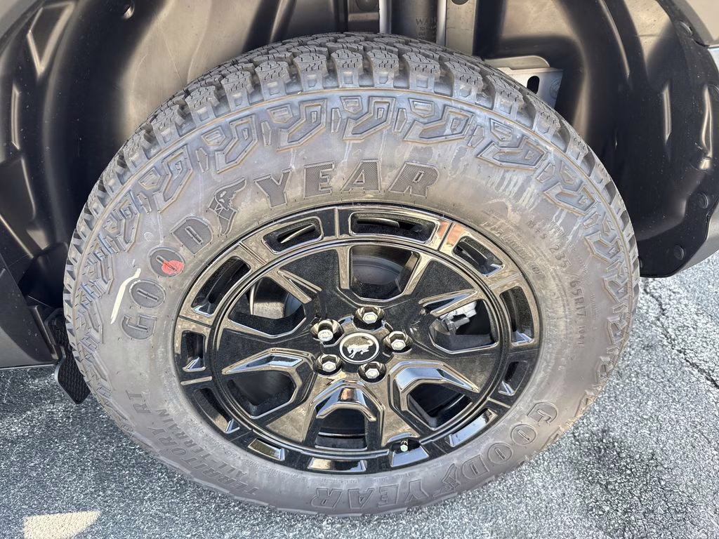 2026 Oxford White Ford Bronco Sport Outer Banks 4X4 SUV