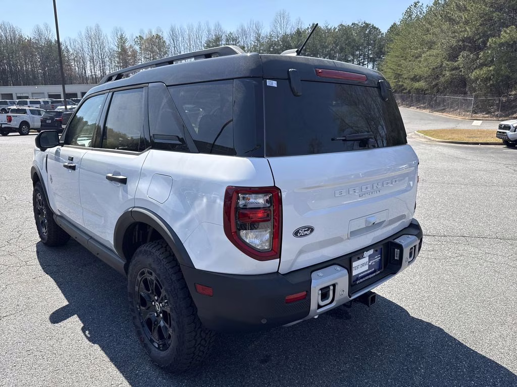 2026 Oxford White Ford Bronco Sport Outer Banks 4X4 SUV