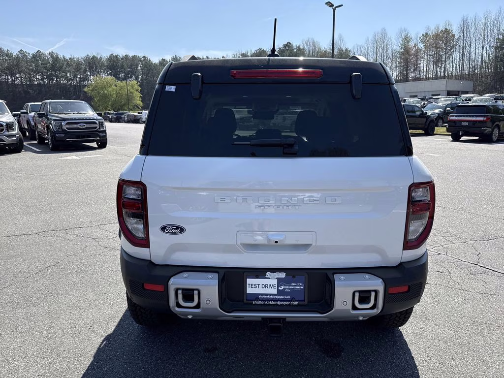 2026 Oxford White Ford Bronco Sport Outer Banks 4X4 SUV