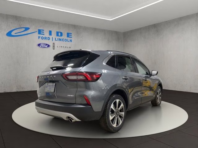 2025 Carbonized Gray Metallic Ford Escape Platinum AWD SUV