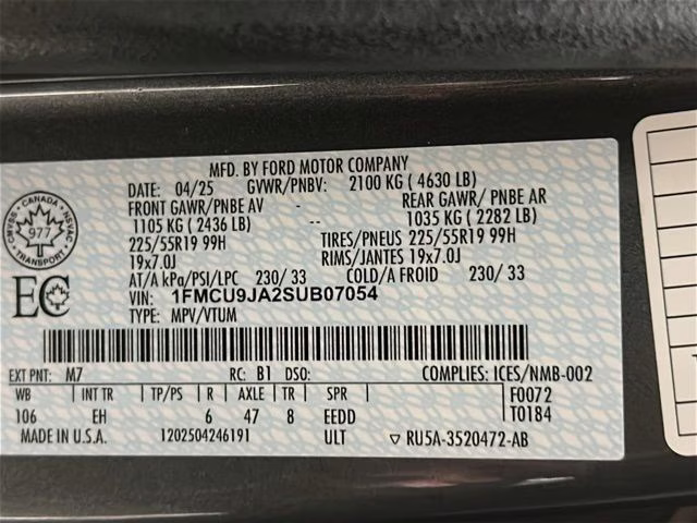 2025 Carbonized Gray Metallic Ford Escape Platinum AWD SUV