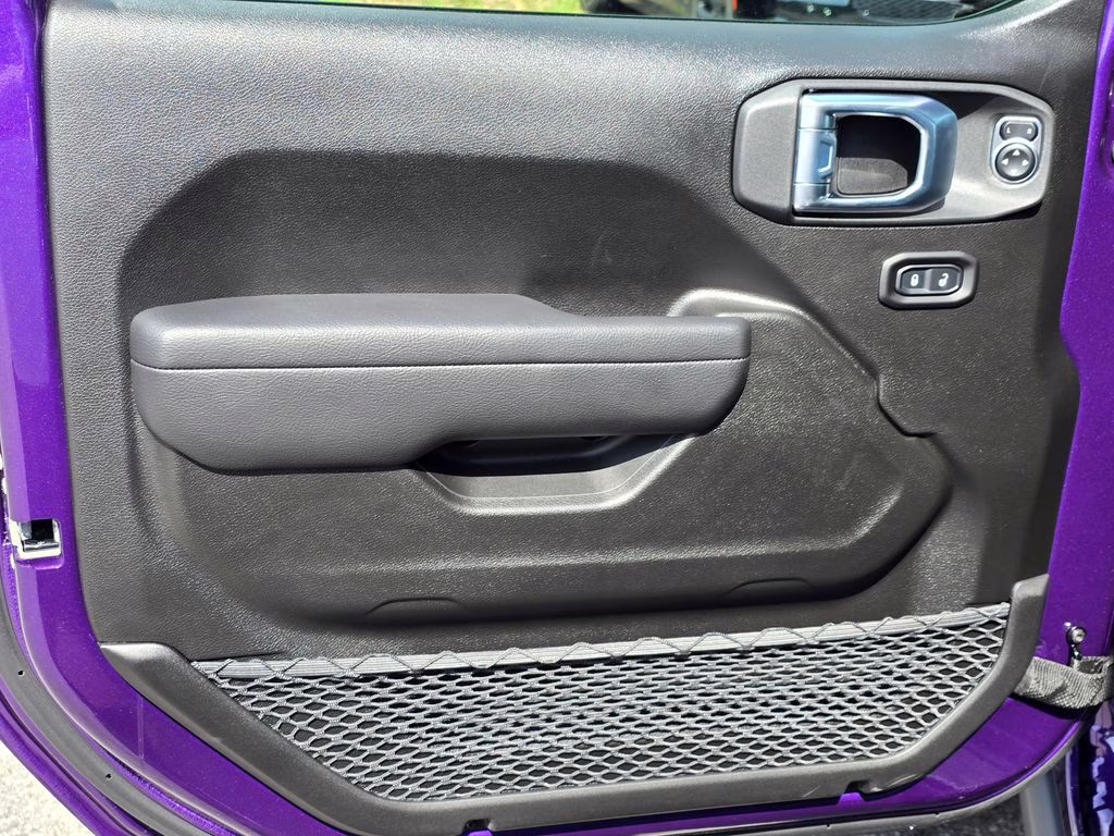 2026 Reign Jeep Gladiator Mojave 4X4 Truck