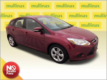 2014 Ruby Red Tinted Clearcoat Ford Focus SE FWD Hatchback