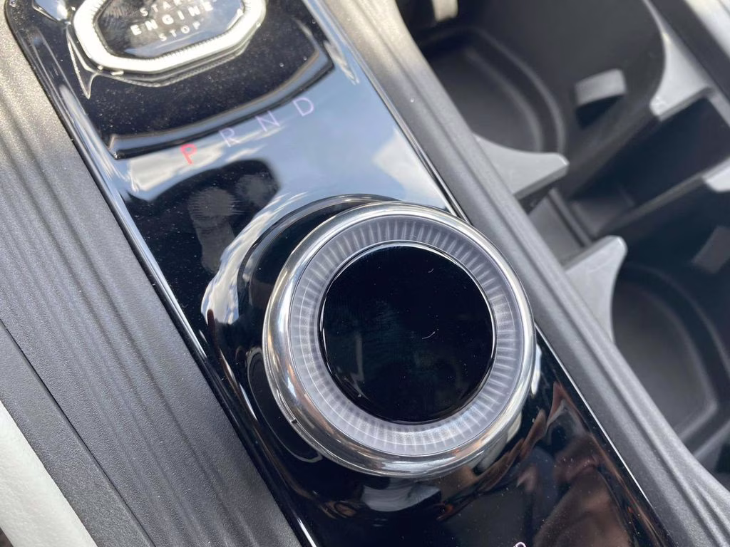 2026 Bright White Clearcoat Jeep Cherokee Limited 4X4 SUV