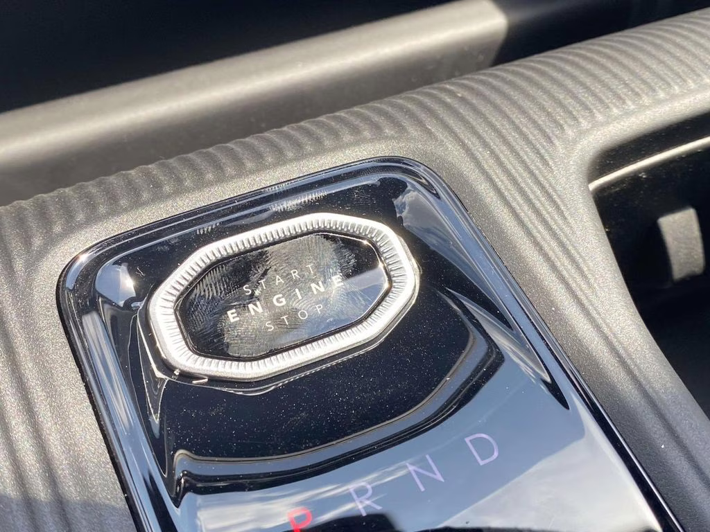 2026 Bright White Clearcoat Jeep Cherokee Limited 4X4 SUV