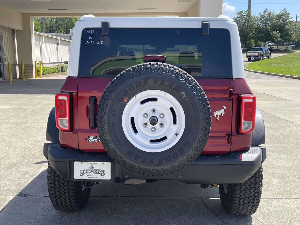2026 Ruby Red Metallic Tinted Clearcoat Ford Bronco Heritage Edition 4X4 SUV