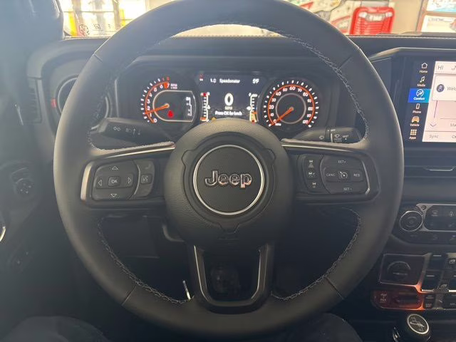 2026 Anvil Clearcoat Jeep Gladiator Rubicon 4X4 Truck