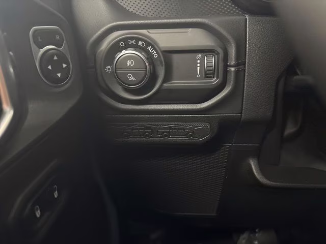 2026 Anvil Clearcoat Jeep Gladiator Rubicon 4X4 Truck