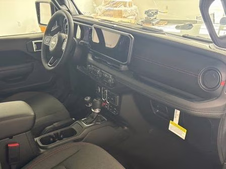 2026 Anvil Clearcoat Jeep Gladiator Rubicon 4X4 Truck