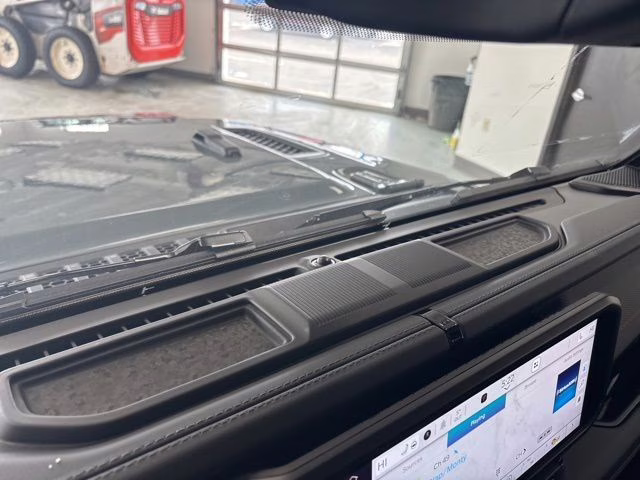 2026 Anvil Clearcoat Jeep Gladiator Rubicon 4X4 Truck