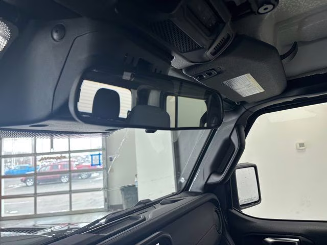 2026 Anvil Clearcoat Jeep Gladiator Rubicon 4X4 Truck