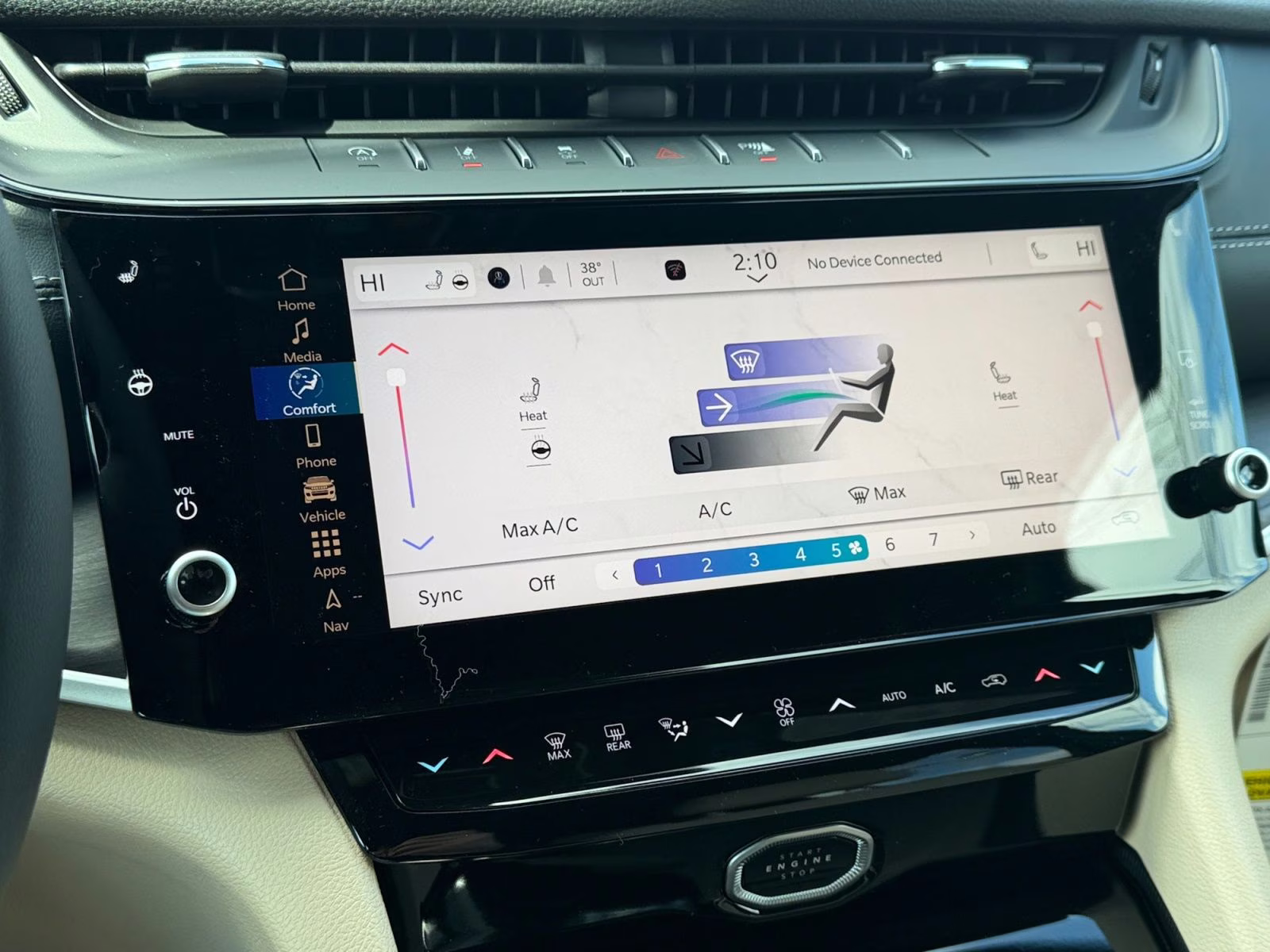 2026 Bright White Clearcoat Jeep Grand Cherokee Limited 4X4 SUV