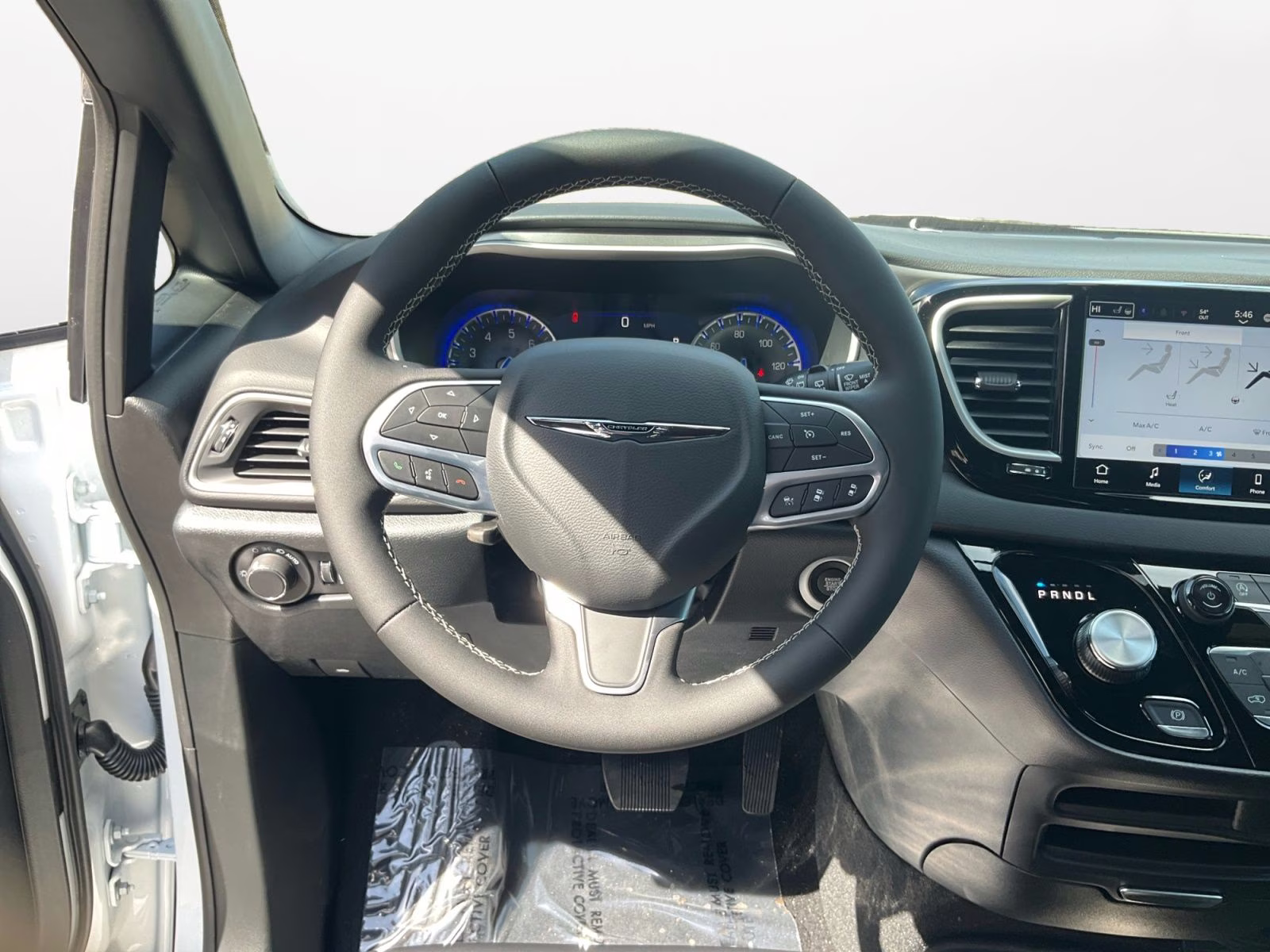 2026 Bright White Clearcoat Chrysler Voyager LX FWD Van