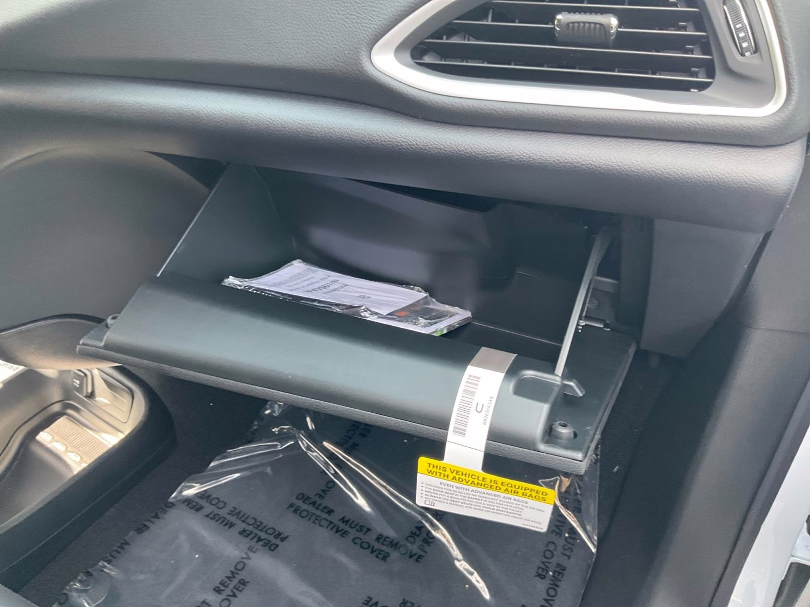 2026 Bright White Clearcoat Chrysler Voyager LX FWD Van