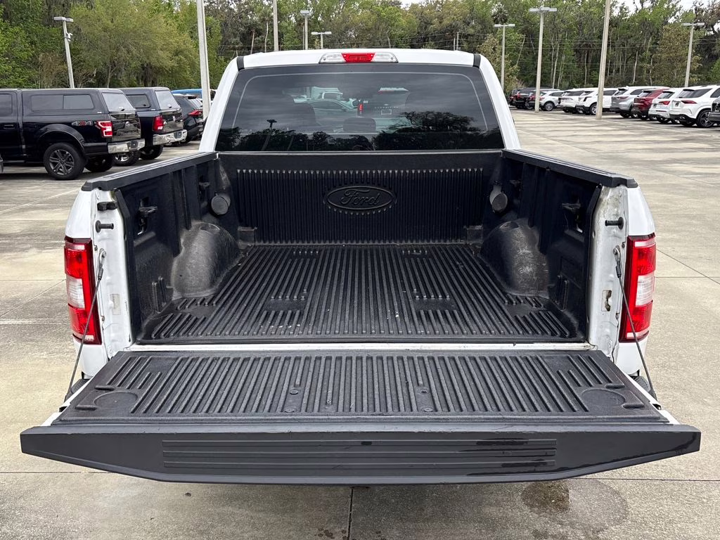 2018 Oxford White Ford F-150 XL RWD Truck