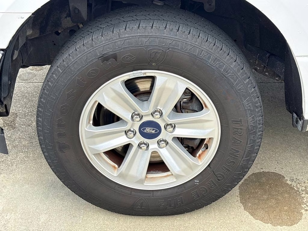 2018 Oxford White Ford F-150 XL RWD Truck