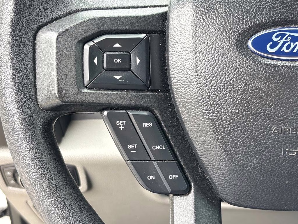 2018 Oxford White Ford F-150 XL RWD Truck