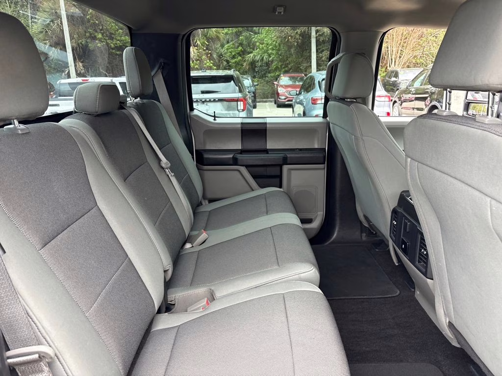 2018 Oxford White Ford F-150 XL RWD Truck