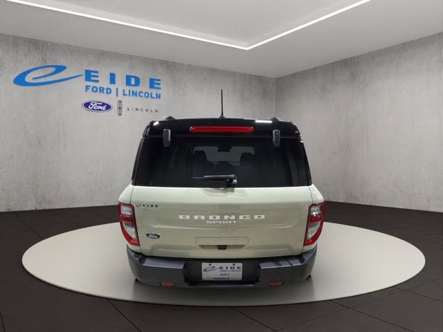 2024 Desert Sand Ford Bronco Sport Badlands 4X4 SUV