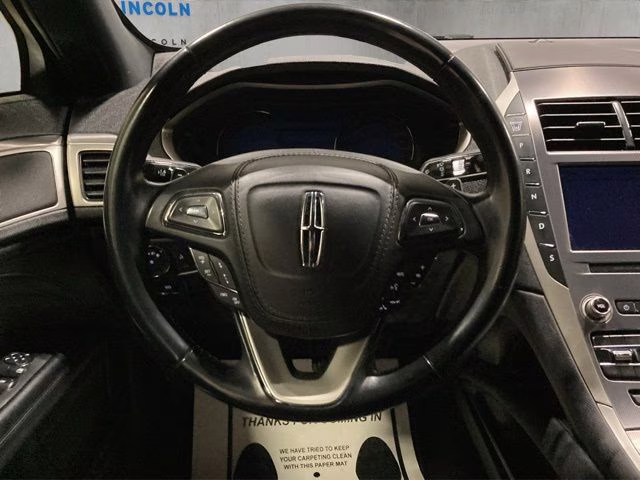 2020 Infinite Black Metallic Lincoln MKZ Standard FWD Sedan