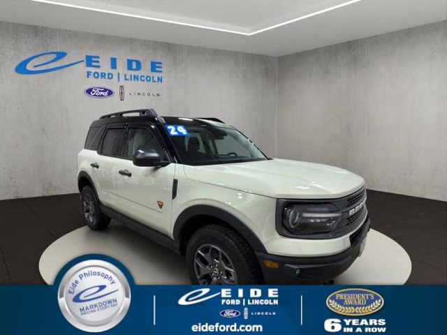 2024 Desert Sand Ford Bronco Sport Badlands 4X4 SUV