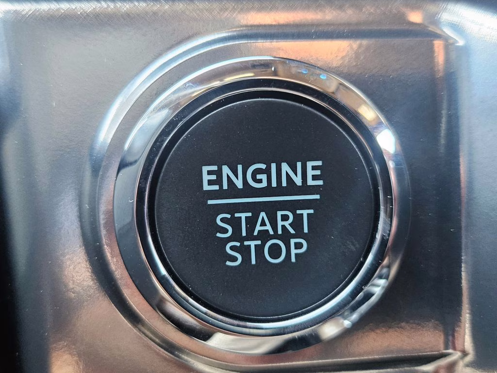 2026 Star White Metallic Tri-Coat Ford F-150 King Ranch 4X4 Truck