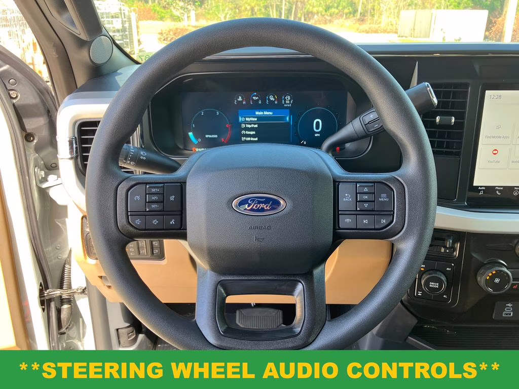 2026 Avalanche Ford Super Duty F-250 SRW XLT 4X4 Truck