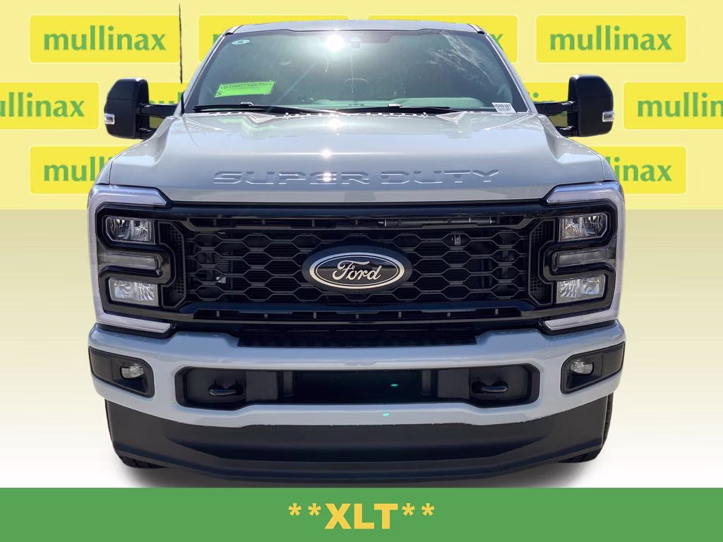 2026 Avalanche Ford Super Duty F-250 SRW XLT 4X4 Truck