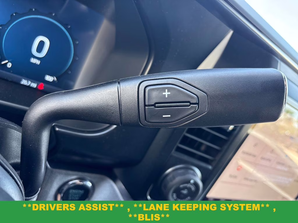 2026 Ruby Red Metallic Tinted Clearcoat Ford Super Duty F-350 SRW Platinum 4X4 Truck