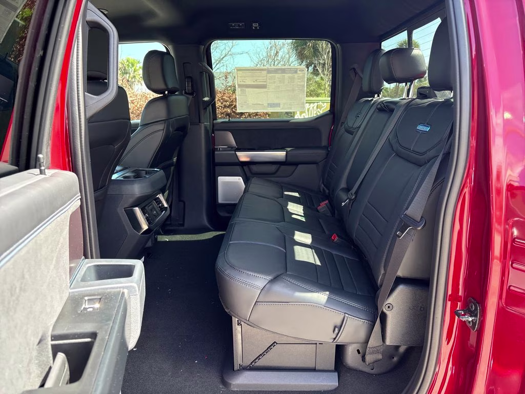 2026 Ruby Red Metallic Tinted Clearcoat Ford Super Duty F-350 SRW Platinum 4X4 Truck