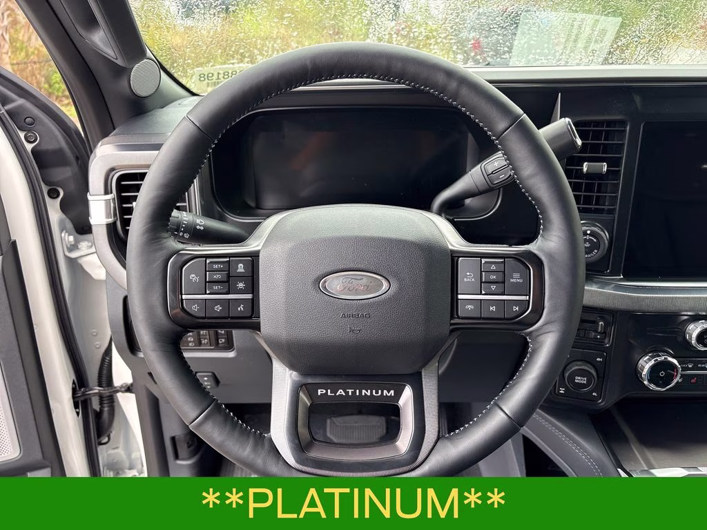 2026 Star White Metallic Tri-Coat Ford Super Duty F-350 SRW Platinum 4X4 Truck