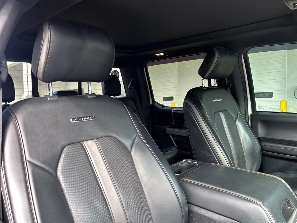 2020 Star White Metallic Tri-Coat Ford F-150 Platinum 4X4 Truck
